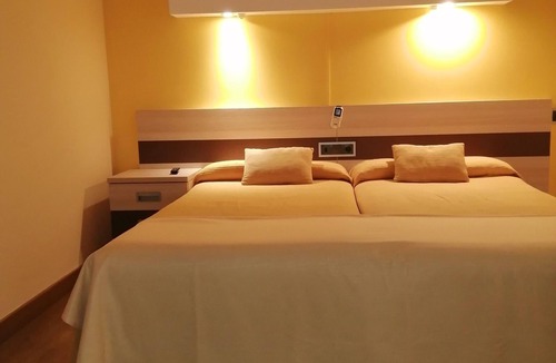 Avila Hostel | Hostal Doña Juana