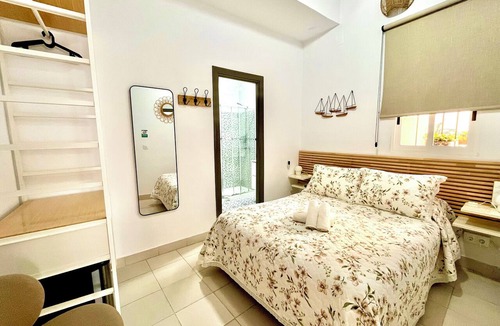 Chipiona Hostel | Hostal El Faro