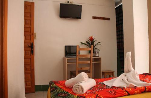 Almeria House | Hostal Estación