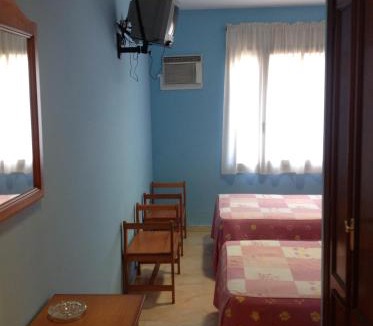 Olivenza House | Hostal Los Amigos