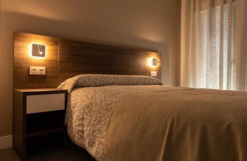 Tejeda de Tietar House | Hostal Los Rosales