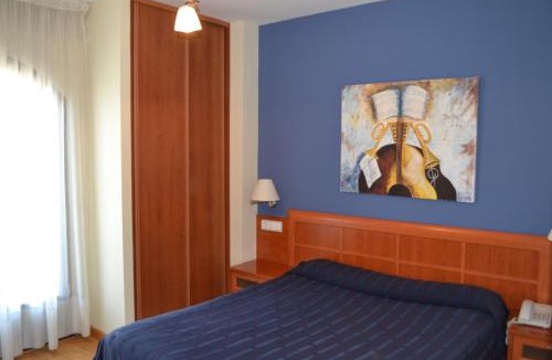 Leon House | Hostal Quevedo