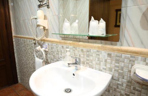 Sanlucar la Mayor House | Hostal Rocio