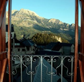 Tramacastilla de Tena House | Hostal Rural Casa Parda