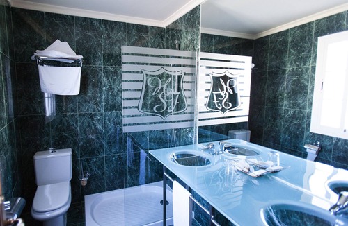 Granja de Torrehermosa Hostel | Hostal San Francisco