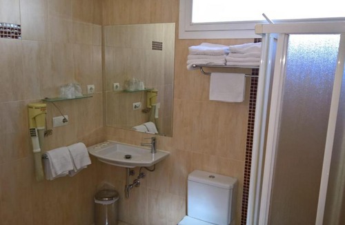 Paracuellos de Jarama House | Hostal T4
