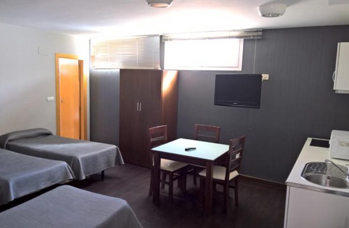 Paracuellos de Jarama House | Hostal T4