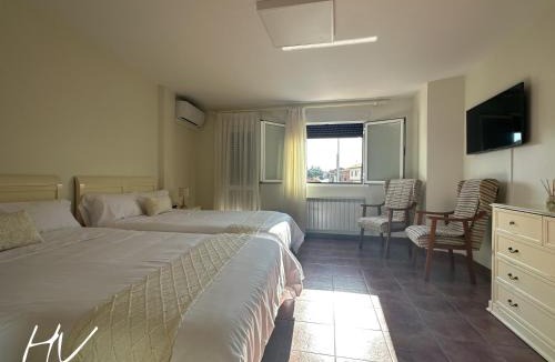 Valderas Hotel | Hostal Valderas