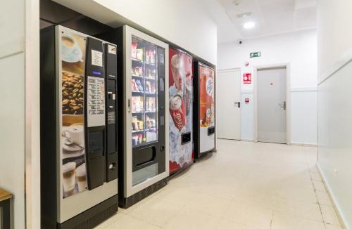Villa de Vallecas House | Hostal Welcome