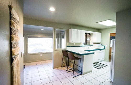 Tahoe Village House | Hot tub, fire pit, 6 min to beach & ski, sleeps 6