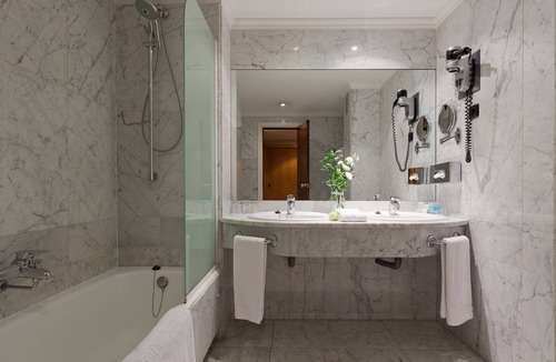 Pacifico Hotel | Hotel Agumar Atocha