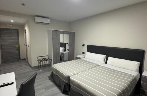 Zaragoza Hotel | Hotel El Cisne