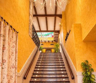 La Guardia Hotel | Hotel Real Castillo