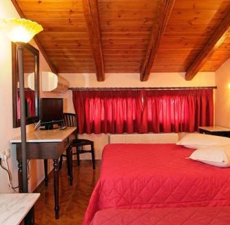 Delfoi Hotel | Hotel Varonos