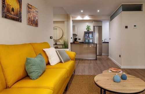 Figares Apartment | House Juana 15