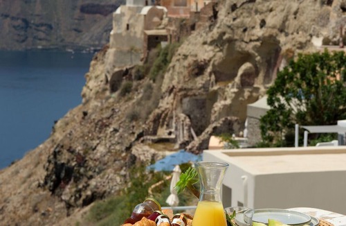 Oia Villa | Ilivatos Villa