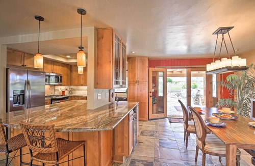 Indio Cottage | Indio Escape w/Fire Pit & Resort Amenities!