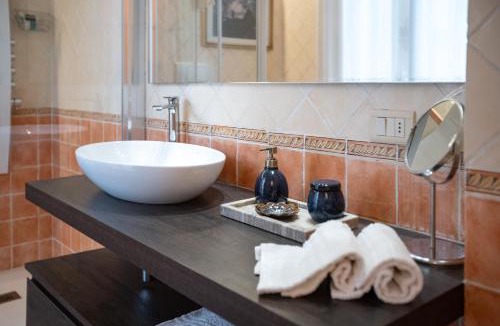 Isolotto Apartment | Indipendent Studio Apartment with Terrace - Parking