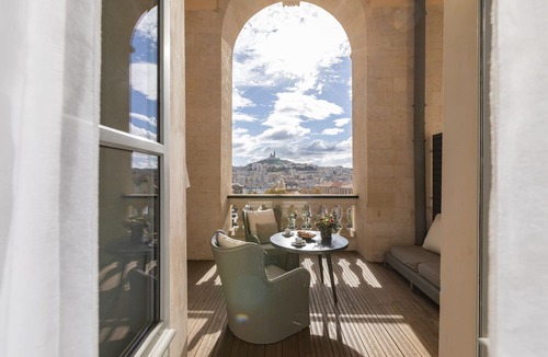 Quartier du Panier Hotel | InterContinental Marseille - Hotel Dieu by IHG