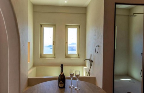 Santorini Villa | Isv Two-Bedroom Villa With Private Pool Caldera View Santorini