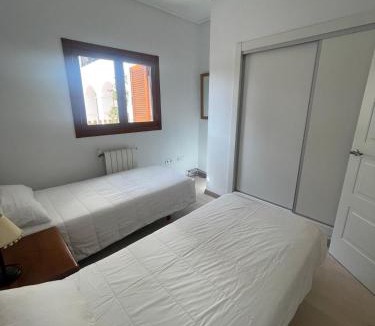 Caserio Los Tarquinos Apartment | Izar Home