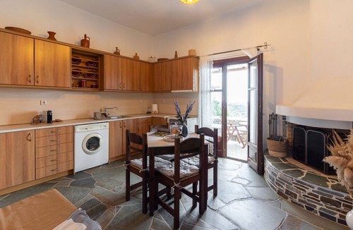 Platis Gialos Apartment | Jasmine - Mirsini Apartments in Sifnos