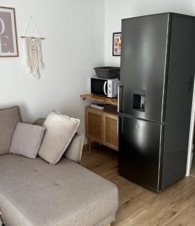 Chateauneuf-Val-Saint-Donat Apartment | Jolie suite baignée de lumière