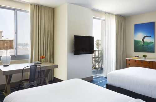 Huntington Beach Hotel | Kimpton Shorebreak Huntington Beach Resort by IHG