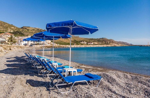 Kolymvari Apartment | Kyma Accommodation Beachfront apartments