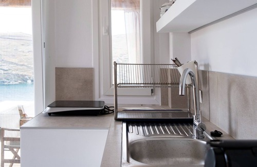 Kithnos House | Kyon Beach Suites Kythnos