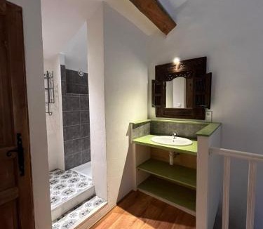 Souspierre Bed & Breakfast | L'Ancienne Taverne Chambres d'hôtes et Gîtes