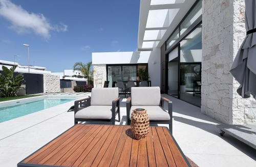 Rojales Villa | L'au D'evi