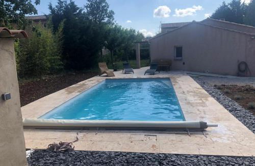 Neoules Villa | L'oustaou en provence verte