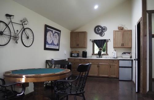 Lompoc House | La Arboleda