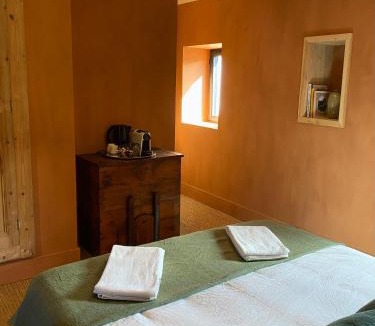 Fressac Bed & Breakfast | La Bartassade - Splendide chambre d'hôtes, indépendante et moderne
