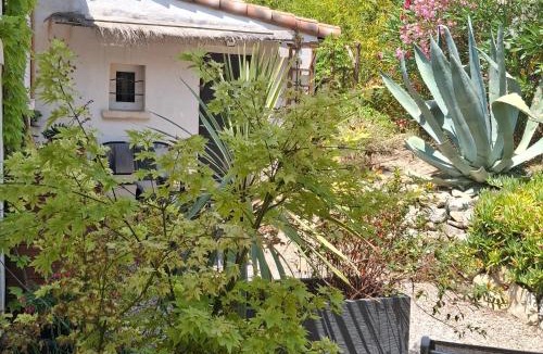La Barben House | La Micocoule