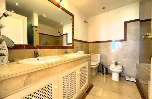 Bahia de Casares Apartment | La Perla de Marakech
