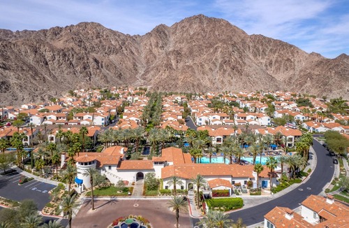 La Quinta Villa | La Quinta Studio, Private Patio, Fireplace, Views, Gym, Pool, WIFI - 243578