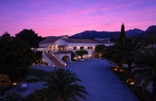 Frigiliana Villa | La Roca Rara - 8 Bedroom Villa
