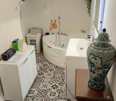 Volonne Bed & Breakfast | La ruelle