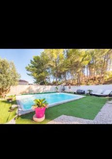 Martigues Villa | La Villa Martegale sunset