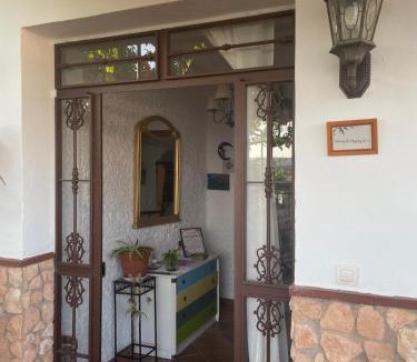 Bacor House | Las cuevas de María