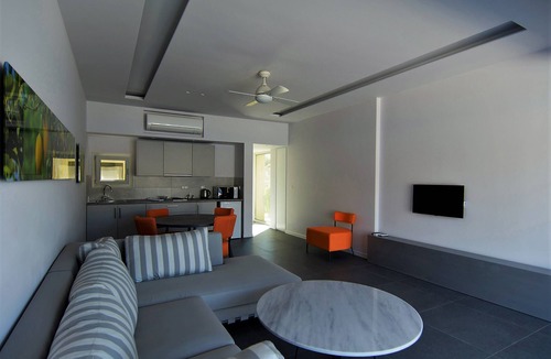 Korfos Hotel | Lavender Cove
