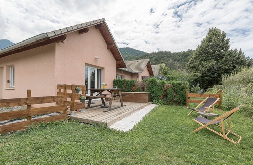 Savines-le-Lac Apartment | Le Cairn du Morgon - Appt vue montagne 4p