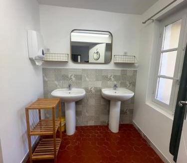 Sollies Pont House | Le Castel, La Chambre pour 7 personnes