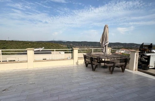 Saint-Martin-de-Valgalgues Villa | Le panorama cevenol
