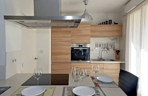 Les Grands Carmes Apartment | Le Phocéen - 2BDR Apartment, Terrace, city center/Panier