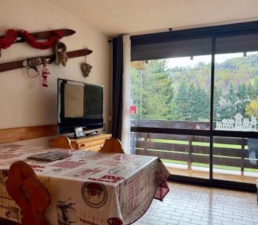 Ancelle Apartment | Le SAPET 4 couchages avec local a vélos
