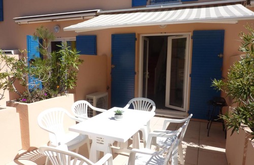 Sanary-sur-Mer Apartment | Les Bastides du Soleil