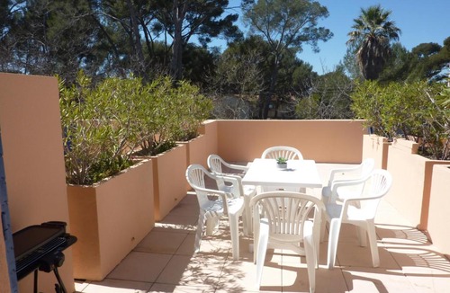 Sanary-sur-Mer Apartment | Les Bastides du Soleil